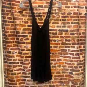 S mini black cross braided straps, detail bottom